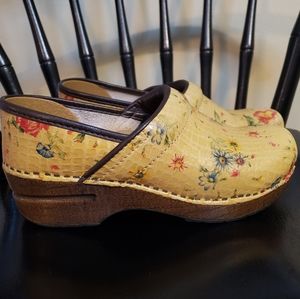 Dansko Floral Professional Clogs. 37